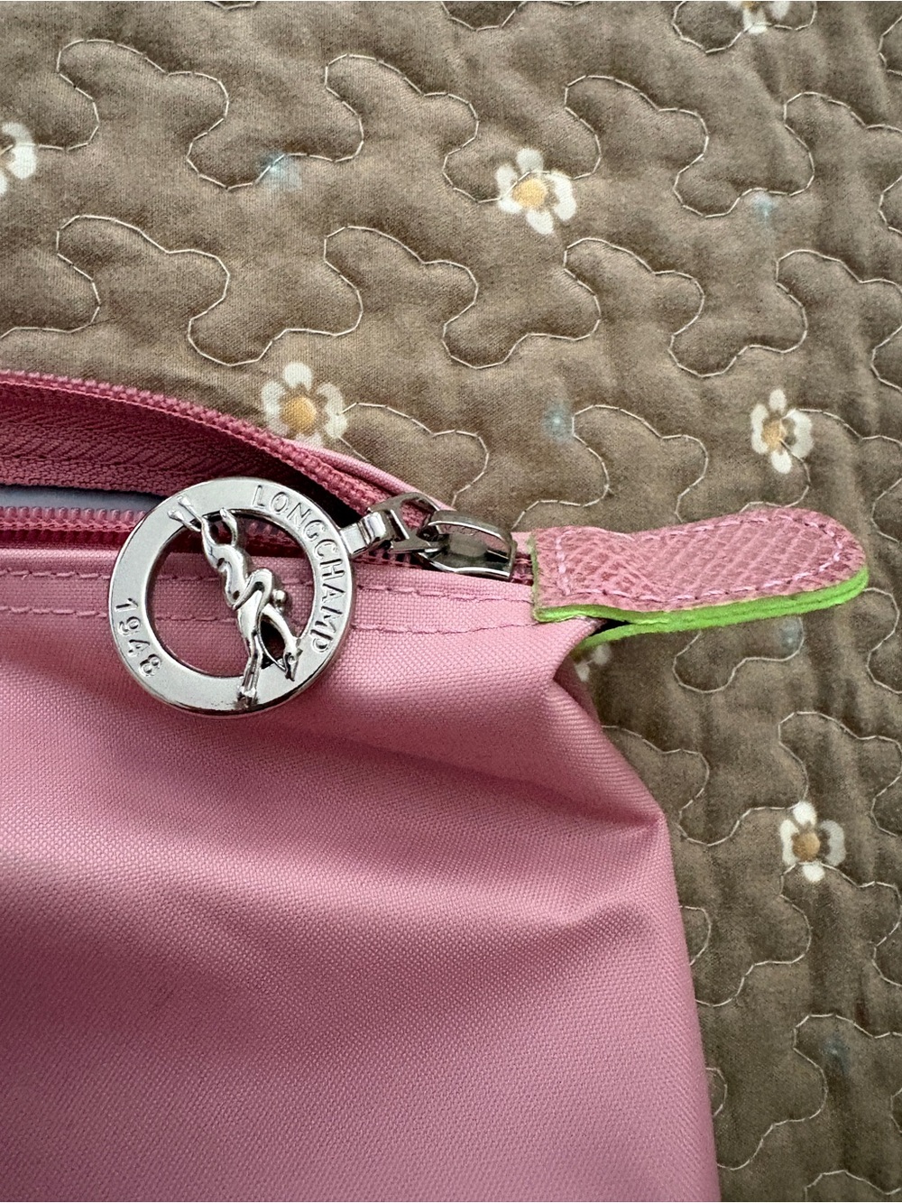 Longchamp Le Pliage Recycled Large Tote - Petal Pink - Picture 4 of 14